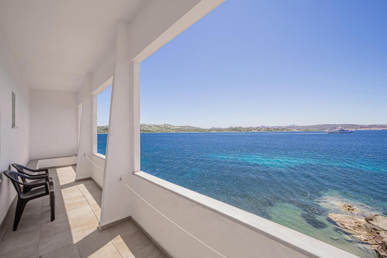 Il Gabbiano Hotell La Maddalena  Exteriör bild