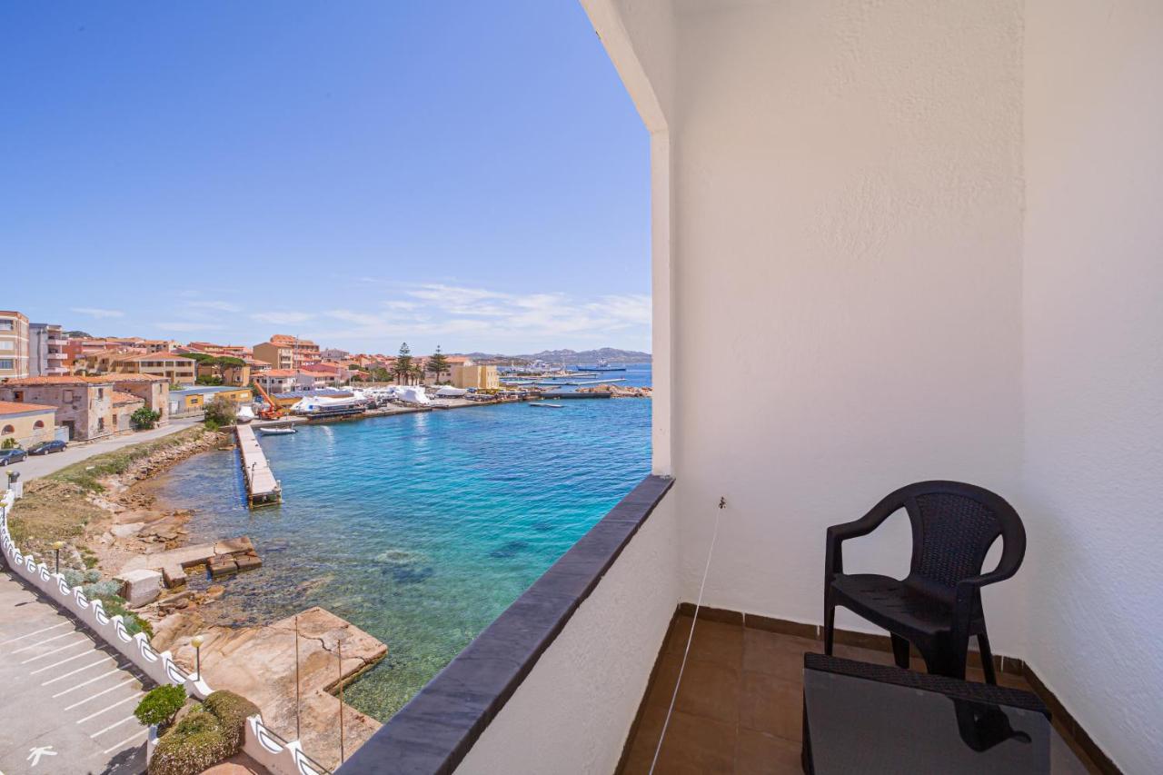 Il Gabbiano Hotell La Maddalena  Exteriör bild