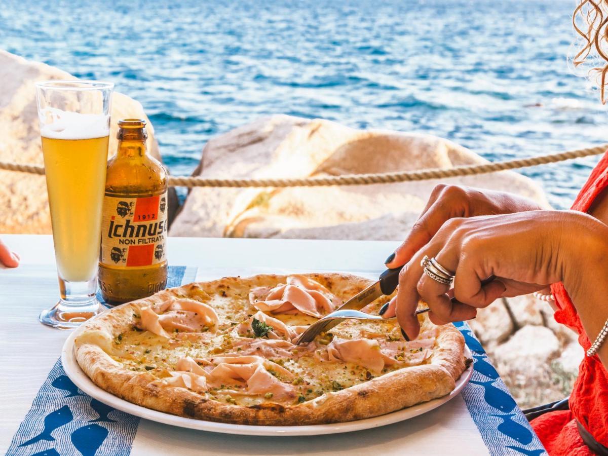 Il Gabbiano Hotell La Maddalena  Exteriör bild