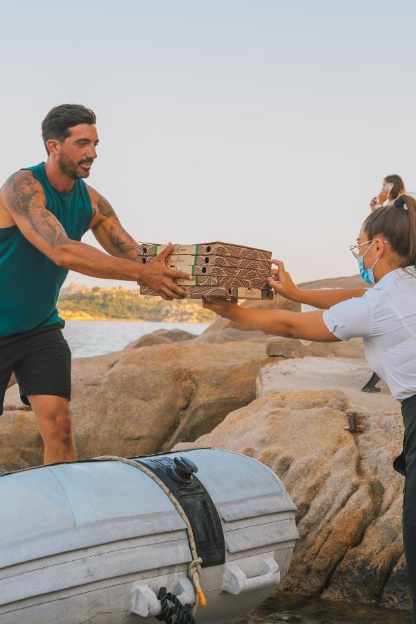 Il Gabbiano Hotell La Maddalena  Exteriör bild