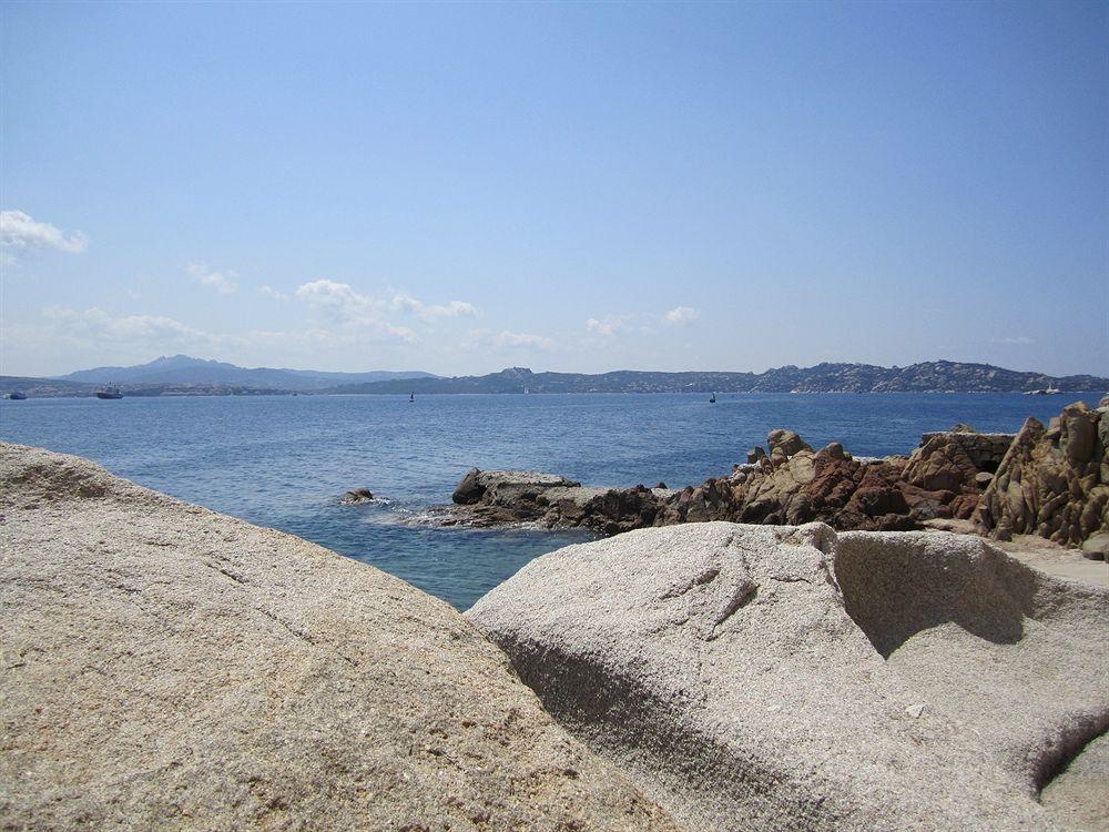 Il Gabbiano Hotell La Maddalena  Exteriör bild